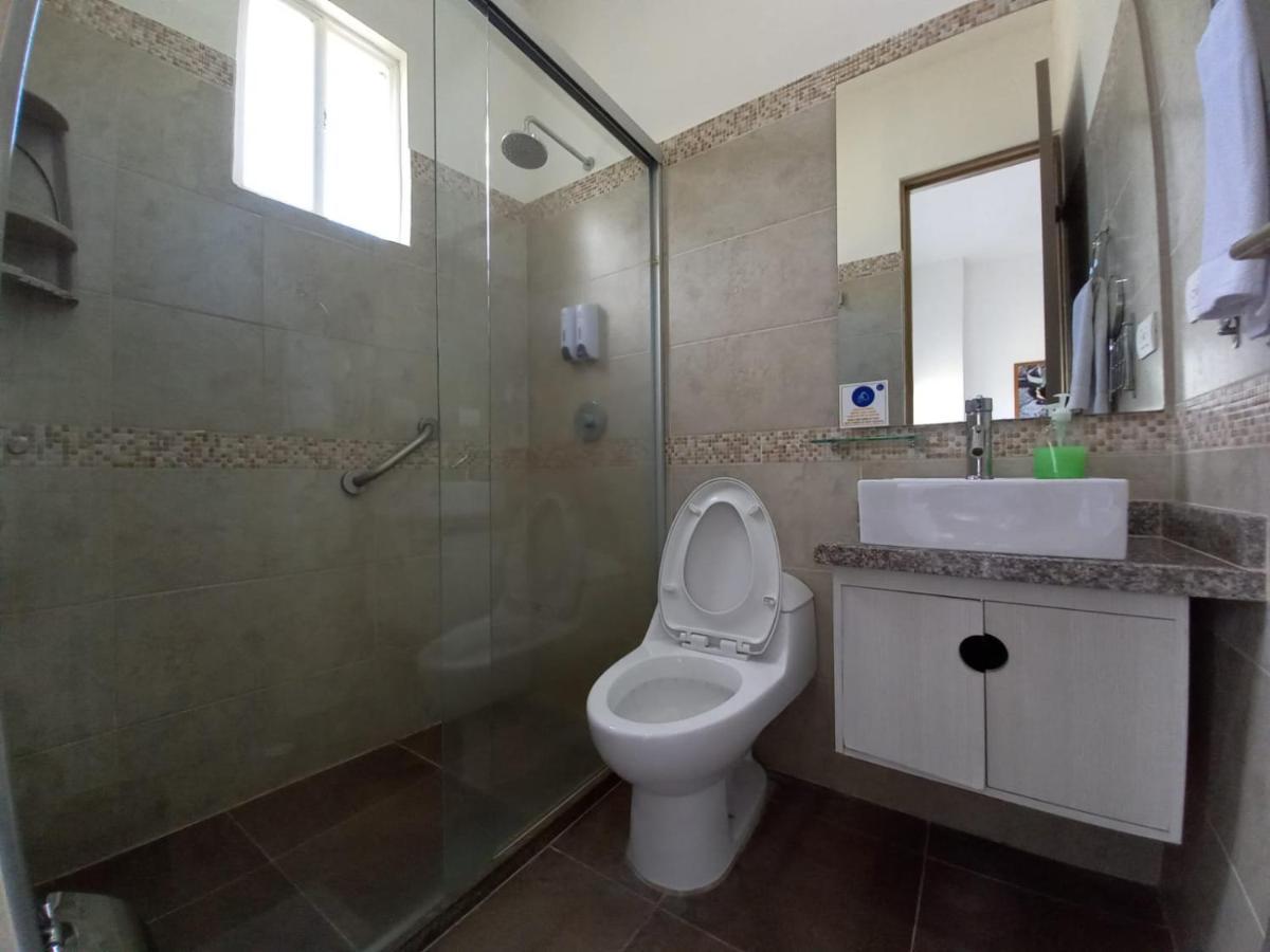 Terrazas Tayrona Travelers Apartamentos Y Suites ซันตามาร์ตา ภายนอก รูปภาพ
